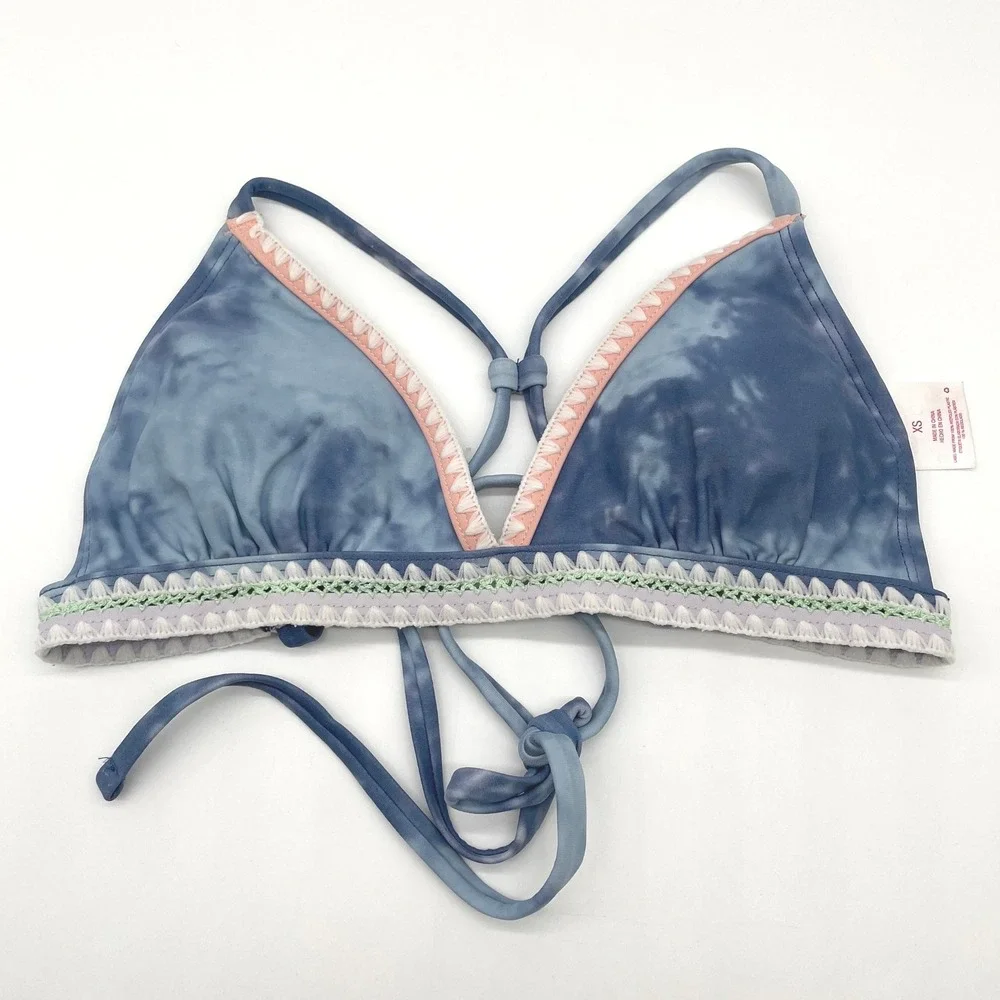 Xhilaration Bikini Top Women XS Blue Tie Dye‎ Crochet Trim Boho Beach Swim Indie